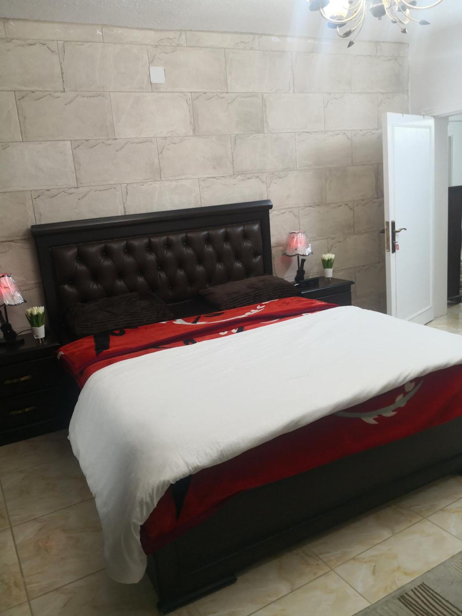 White Tulips Apartment الزنبقة البيضاء Jarash Luaran gambar